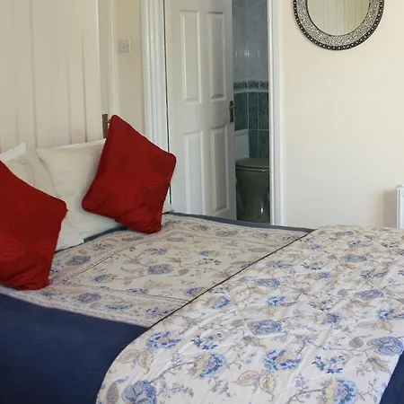 Seamount House Bed & Breakfast 3*