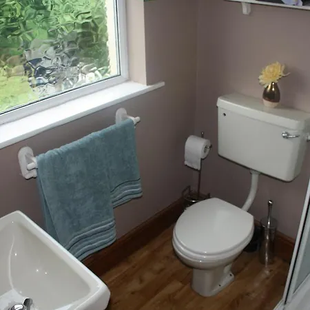 Bed & Breakfast Seamount House Swords