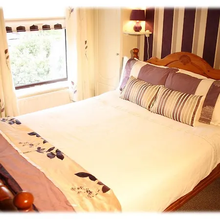 Bed & Breakfast Seamount House Swords